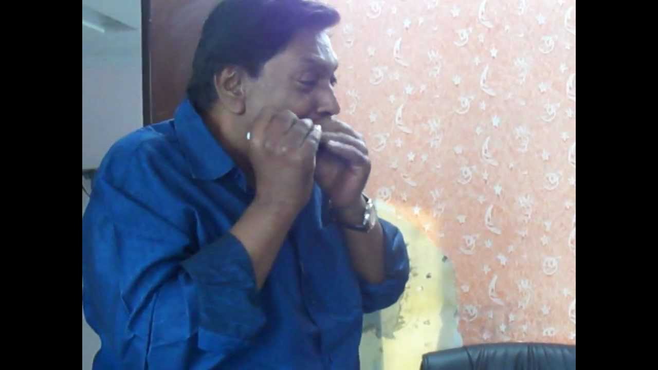 Ashok Bhandari's harmonica magics must watch