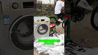 Il Fait sa Lessive en Pédalant ! 🚴♂️🧺 #écologie #innovation #diy