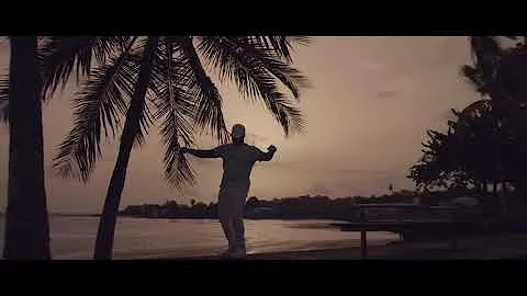 Benash - Petit  Petit (clip officiel)