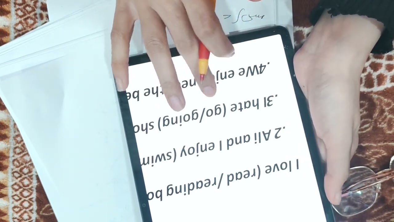 10 درجات باللغة الانكليزية الثالث المتوسط التمهيدي 2026(اختيارات القواعد) 