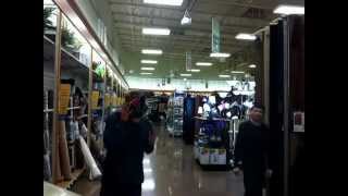 Harlem Shake in Kroger