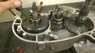 видео: Мопед Рига- 1 реставрация часть-6 сборка мотора Ш-50 картинка: Мопед Рига- 1 реставрация часть-6 сборка мотора Ш-50