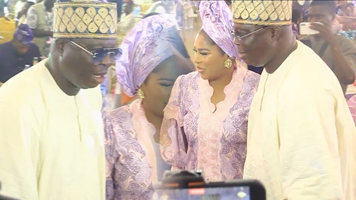 LOVELY MOMENT TAMPAN PRESIDENT MR LATIN ARRIVED AT FOLUKE DARAMOLA MUM BURIAL