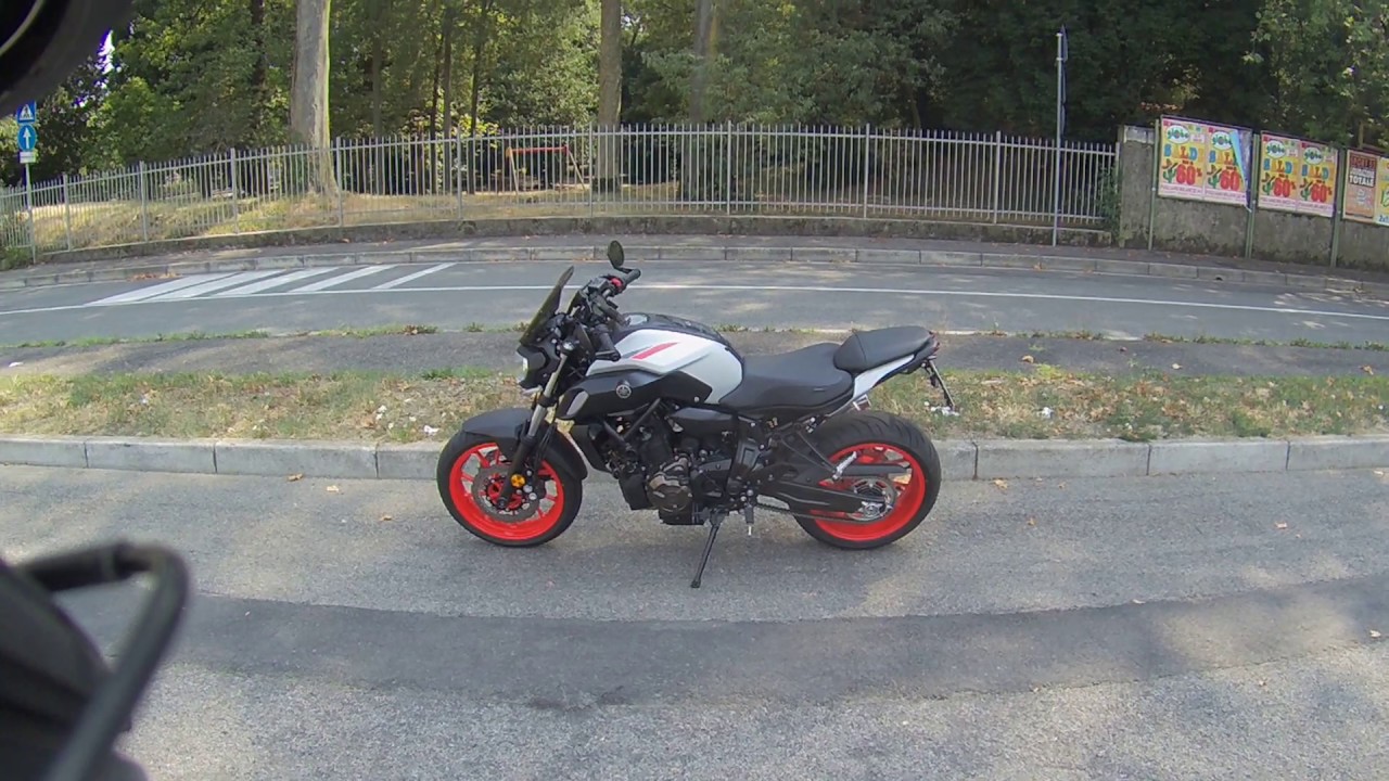 yamaha mt 07 ice fluo