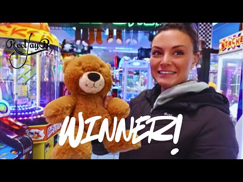 Boardwalk Walking And A $3 Stanley Cup - Ocean City Maryland #oceancitymd #boardwalk #arcade