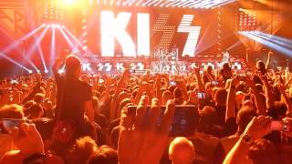 Video thumbnail of "Kiss _ Destroy Rock City! 2017 Moscow"