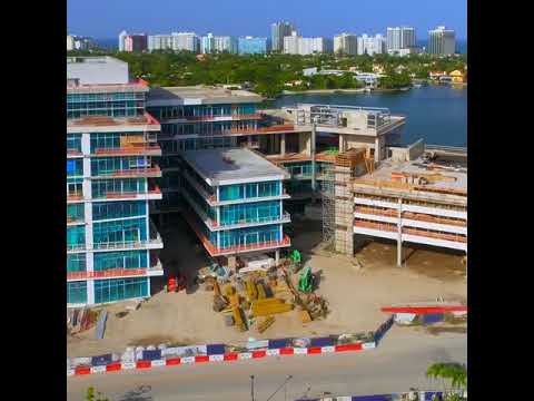 Video: Upealla Waterfront Residence Infinity Poolilla Miami Beachissä