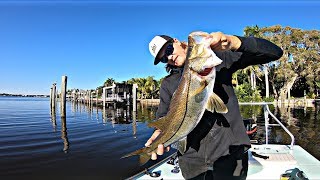 My reel broke on a GIANT SNOOK on the Saint Lucie River!!