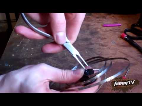 Wideo: Jak zmienić rozrusznik w kosiarce Craftsman?