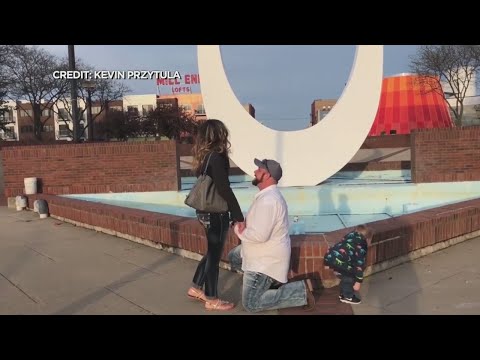 Wedding Proposal Goes Viral When Son Interrupts It By … Peeing