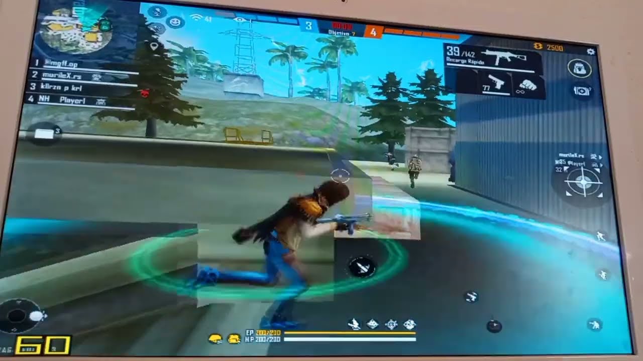 🖱🎯640x480 highlights Phoenix OS ff Pc fraco (4gb ram)