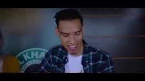 ini yang kalian tunggu2 nama lagu nya ya😁