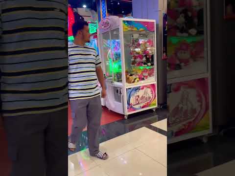 Dubai mall #dubai #uae #gaming