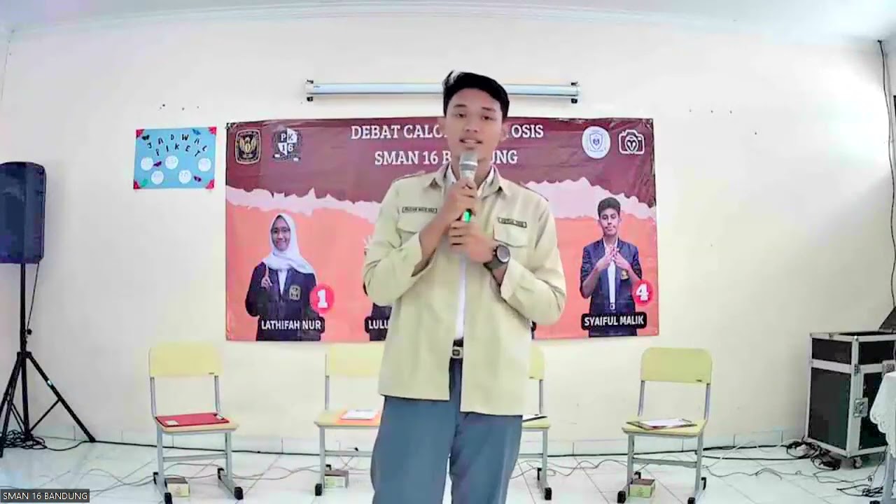 Debat Calon Ketua OSIS periode 2022/2023