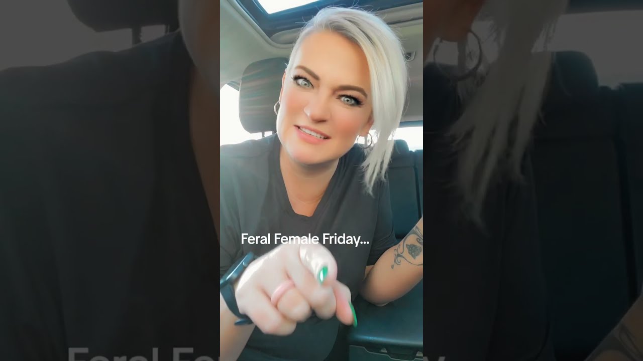 Дикая самка пятницы...