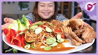 Thai Papaya Salad VS Crispy Pork 🌶🌶🌶 2 December, 2018.