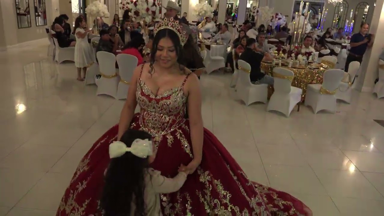 Quinceañera de la señorita  Bella en Charlotte NC Banda Inalcanzable de Mazatlan S y Sonido Aventura