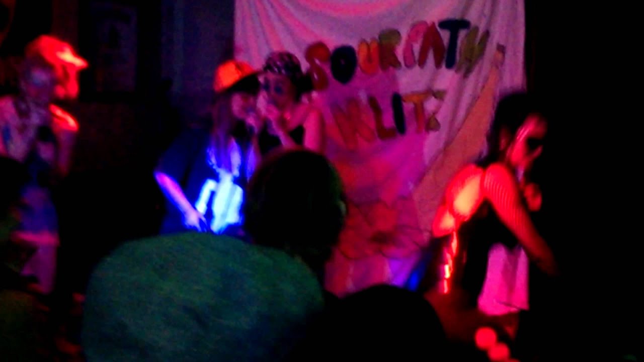 Gross Bitch @ Outwardbound Mixtape Sessions