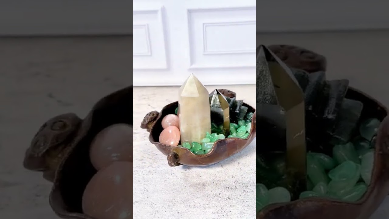 Video preview: The New Beginnings Set: Citrine, Labradorite, Green Aventurine and Moonstone Crystal Display Set