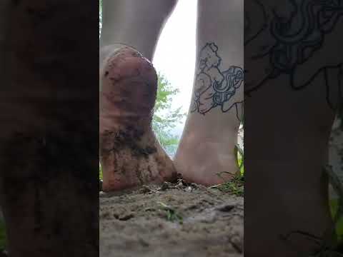 Goddess Ink muddy feet play