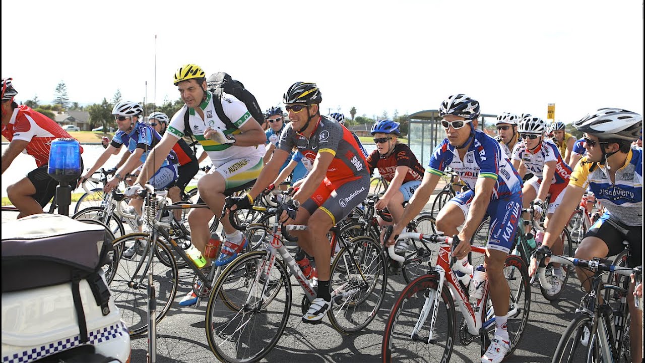 Lance Armstrong's Close Call With A Motorist On A Twitter Fun Ride In 2010