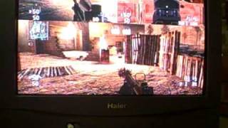 CoD 4: Hilarious 3 player splitscreen