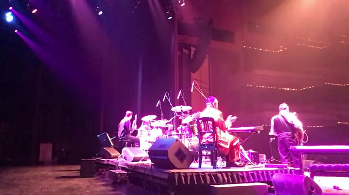 Roger Stevenson (Glory) Live at the Thunder Bay Au...