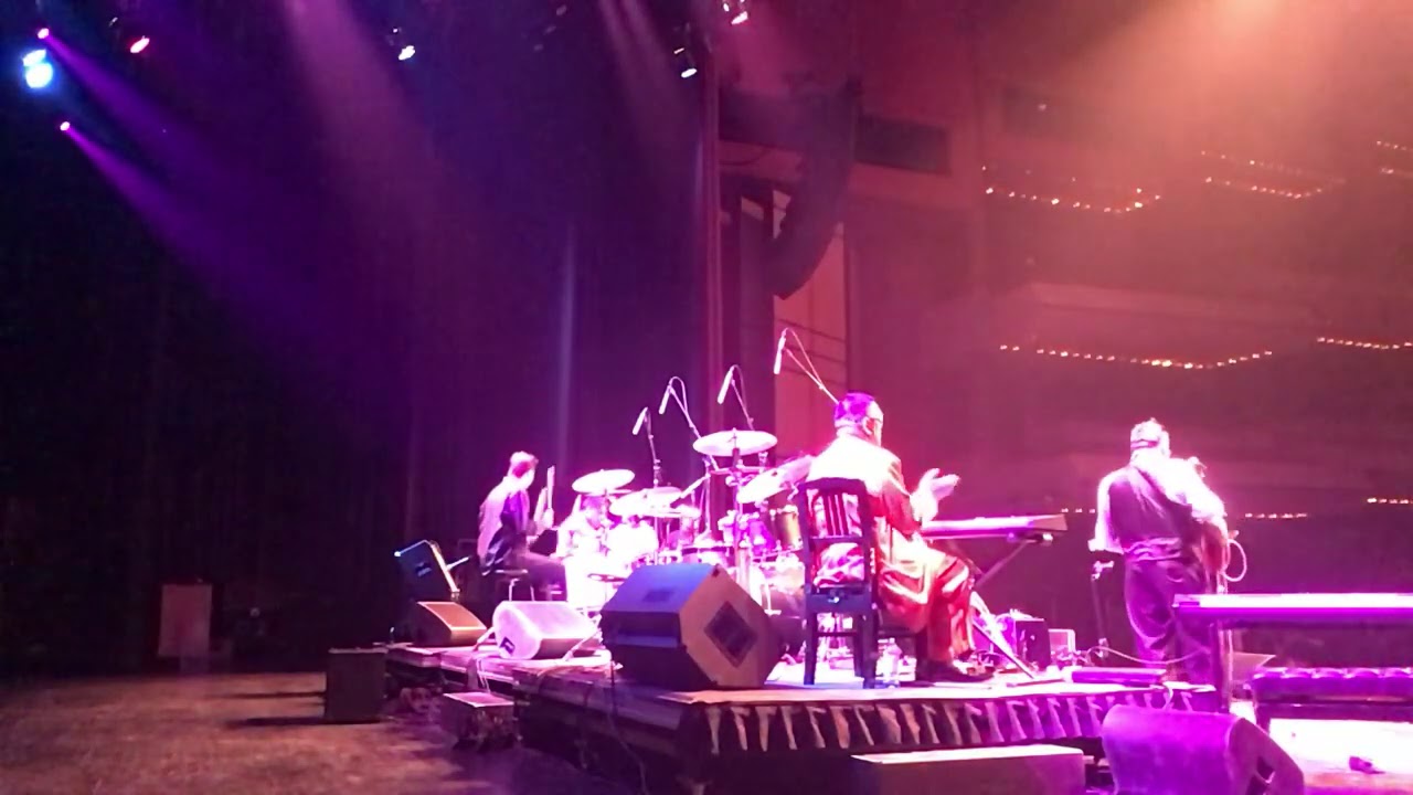 Roger Stevenson Glory Live At The Thunder Bay Auditorium YouTube roger-stevenson-glory-live-at-the-thunder-bay-auditorium-youtube