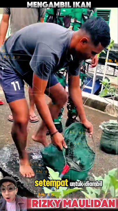 poor soldiers steal fish from residents⁉️