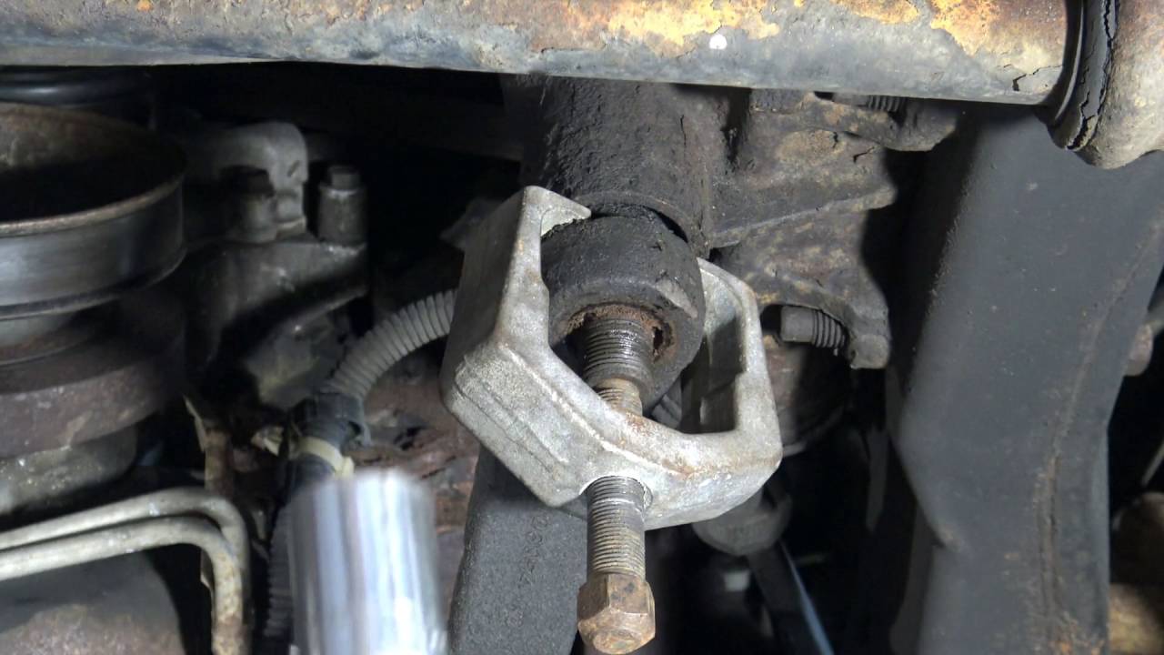 How to Change the Pitman Arm on a Dodge Ram 1500 - YouTube