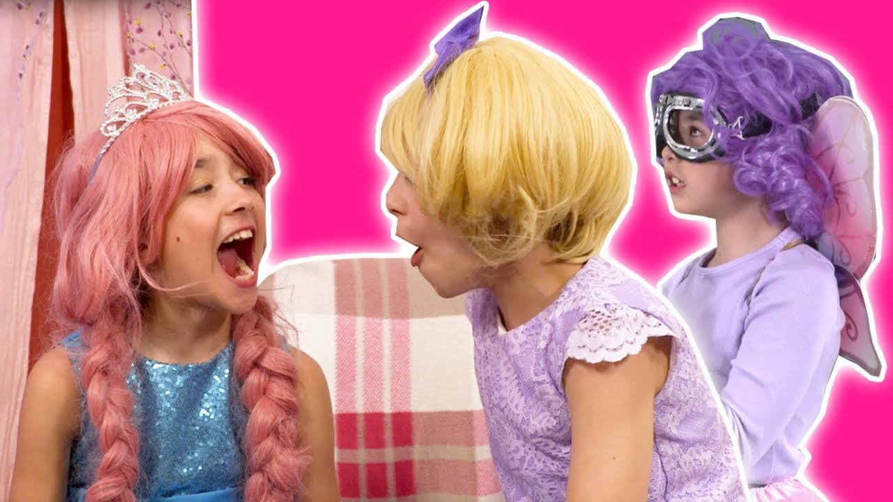 PRINCESS OLIVIA'S TOOTH FELL OUT! 😬 Tooth Fairy Prank - Princesses In Real Life | Kiddyzuzaa