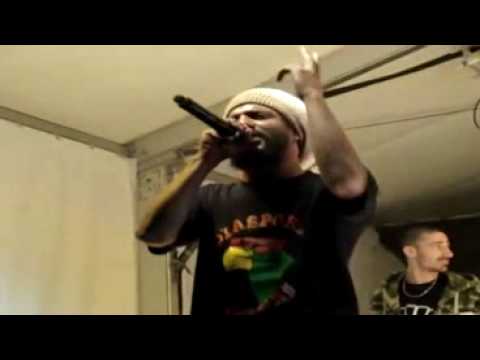 KARL APPELA Blacko concert a Cerny le 6/6/09 : Der...