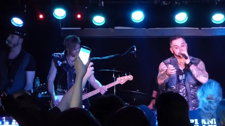 Haunt Me ' Live ' GIN ANNIE Slade Rooms 26 January...