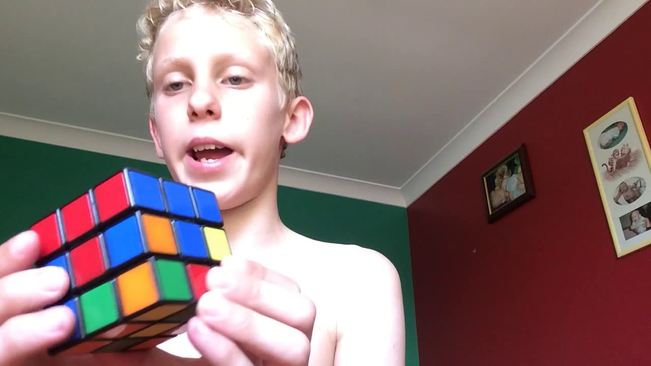 First video ever solve Rubik's cube - YouTube