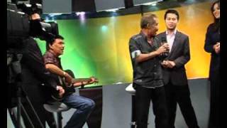 D'lloyd Menyanyi Mengapa Harus Jumpa di TV3 w/Lyrics