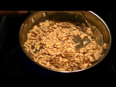 Mandrin Orange & Toasted Almond Tossed Salad