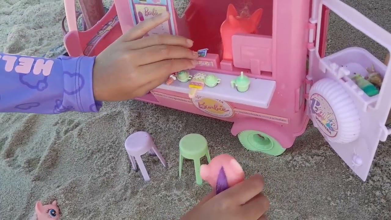 Dia de praia com os pôneis   MLP