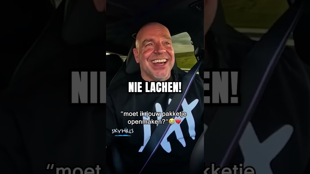 "moet ik jou pakketje open maken?" 😭💔 i#andyvandermeijde #porschaluna #bijandyindeauto #shorts
