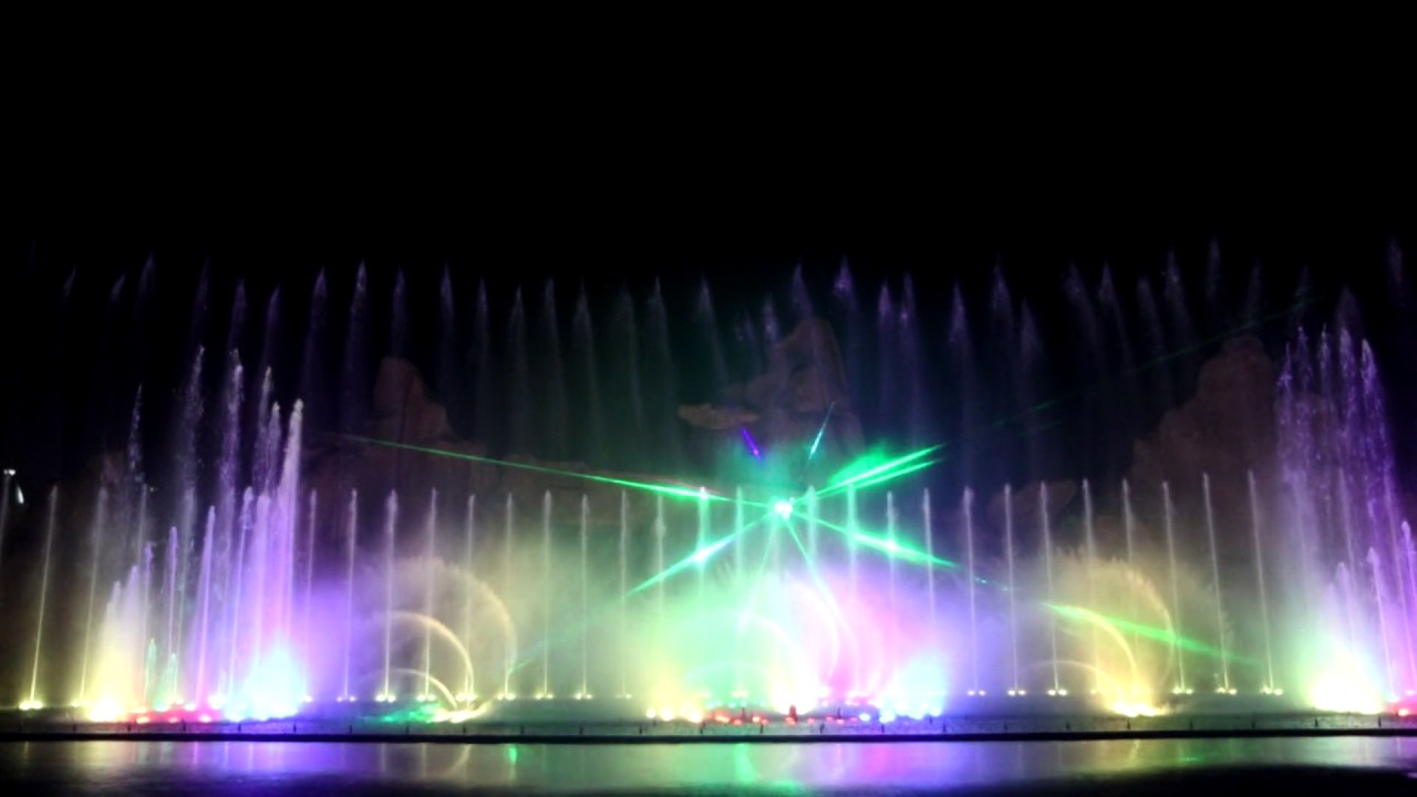 Танцующие фонтаны в парке Vinpearl, Вьетнам (23.11.2016) (часть 3 ...