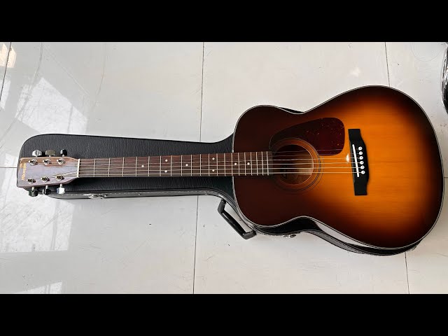 Đàn guitar acoustic Morris MF-256TS. Giá 2 triệu ( test guitar