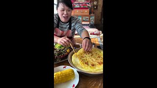 #牛肉炖干豆角事  #酸菜粉条汤#炝炒土豆丝 #东北蘸酱菜 #普通的饭菜都是家的味道