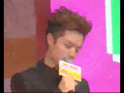 20120103 Sina Twins @ Sina Music樂壇民意指數頒獎禮2011（最高收聽率二十大歌曲《年年》）