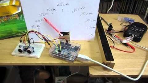 Arduinoと超音波センサで無駄の多い(笑)距離計を作る。