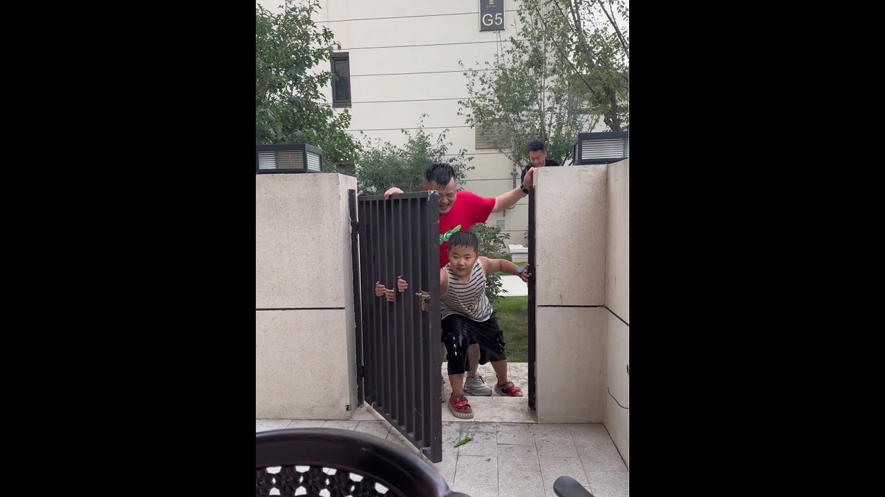 感恩你在身边，在你身边#娥哥随拍 #忘年交 #娥哥的兄弟们 #娥哥我要跟你玩儿 @娥嫂 @娥哥日常