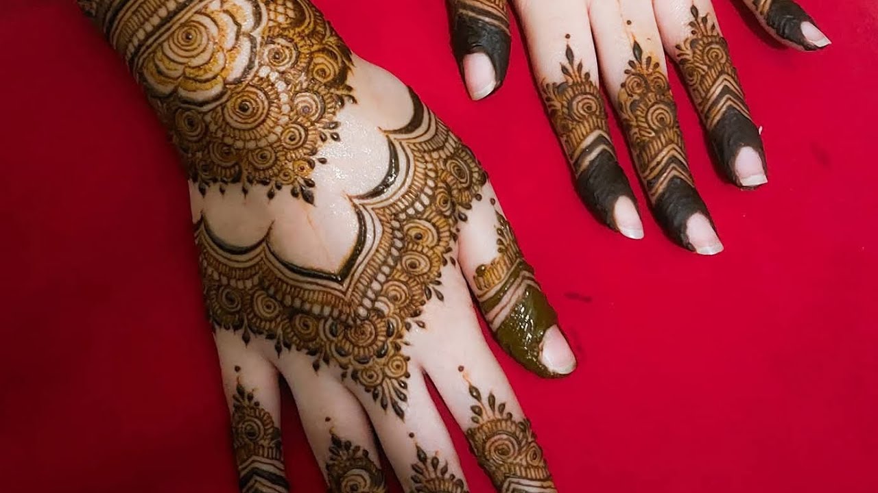 New mehandi design photos 