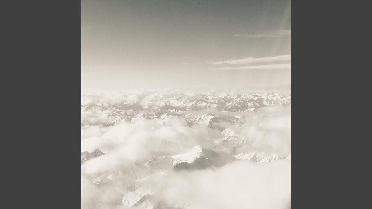 Guarda Dirge su YouTube Guarda Dirge su YouTube