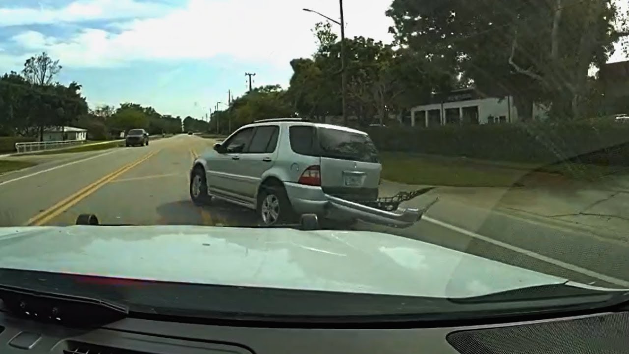 Woman Leads Police on Wild Chase Through Residential Area - YouTube