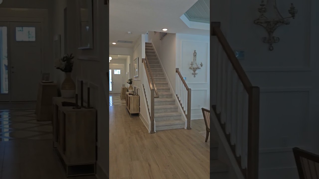 Love this kitchen and the oven is 🔥🔥 