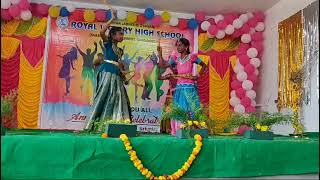 eshu cute chaluvayya chaluvvo dance🥰🥰 #kolatam # sisters world # kannada song 🎵 ♥️