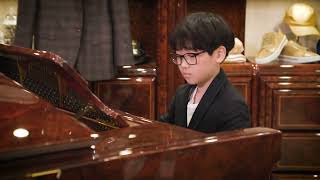 9-year old Prodigy King Yang plays Chopin&#39;s Nocturne No. 20